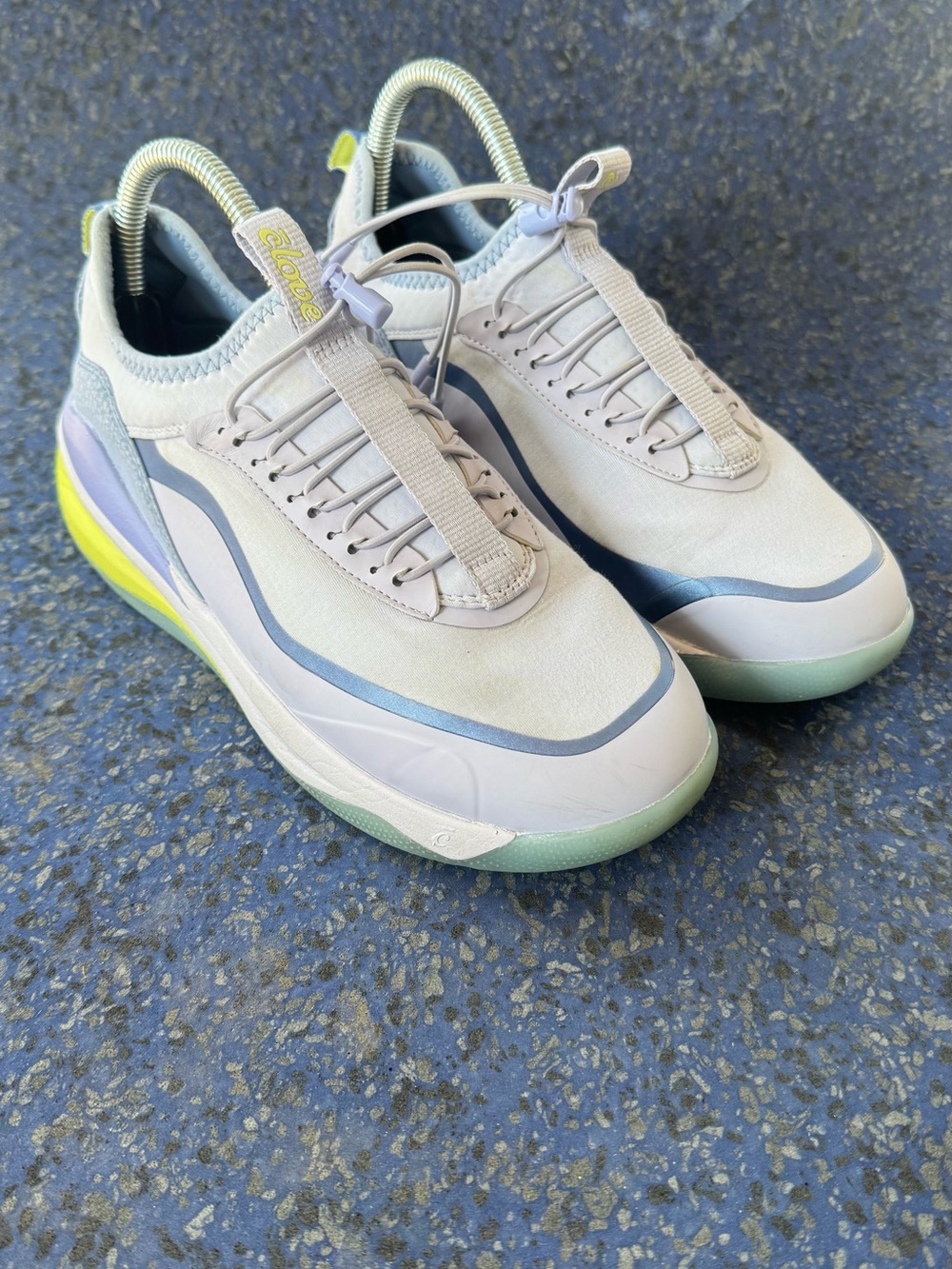 Women’s Clove Nurse Comfort Shoes Size 8